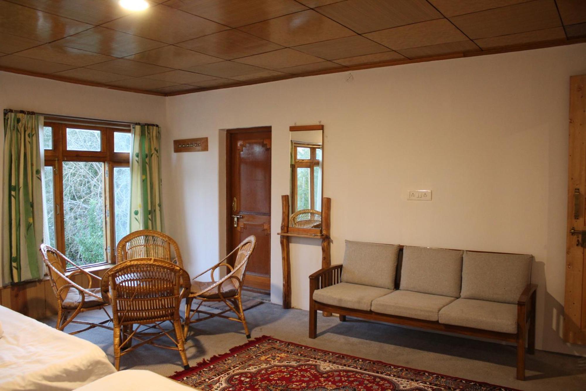 Karma Lodge Leh Exterior foto